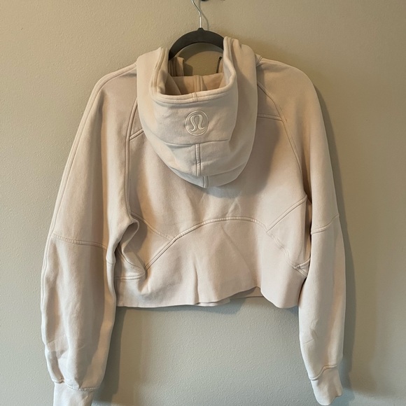 SOLD. Lululemon XS/S Half Zip Pullover - Picture 2 of 5